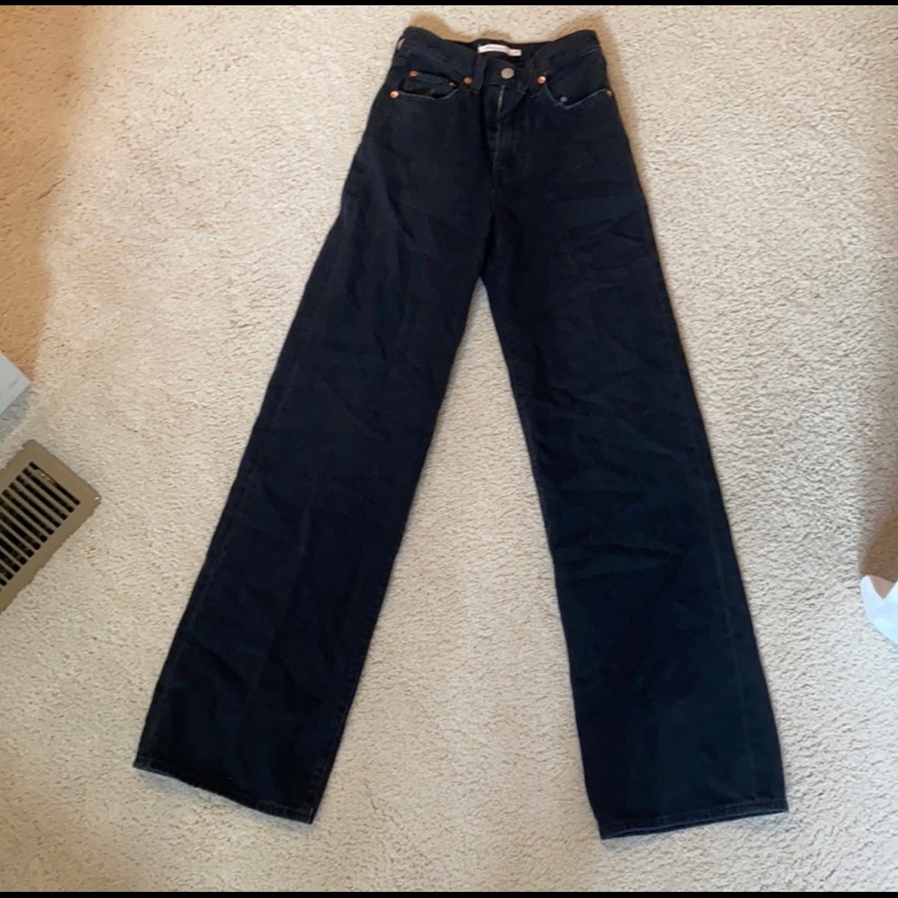 Levi’s ribcage wide leg black jeans